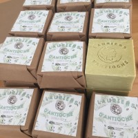 Defne Sabunu %50-150 gr x 6 adet Defne Sabunu %50-150 gr x 6 adet